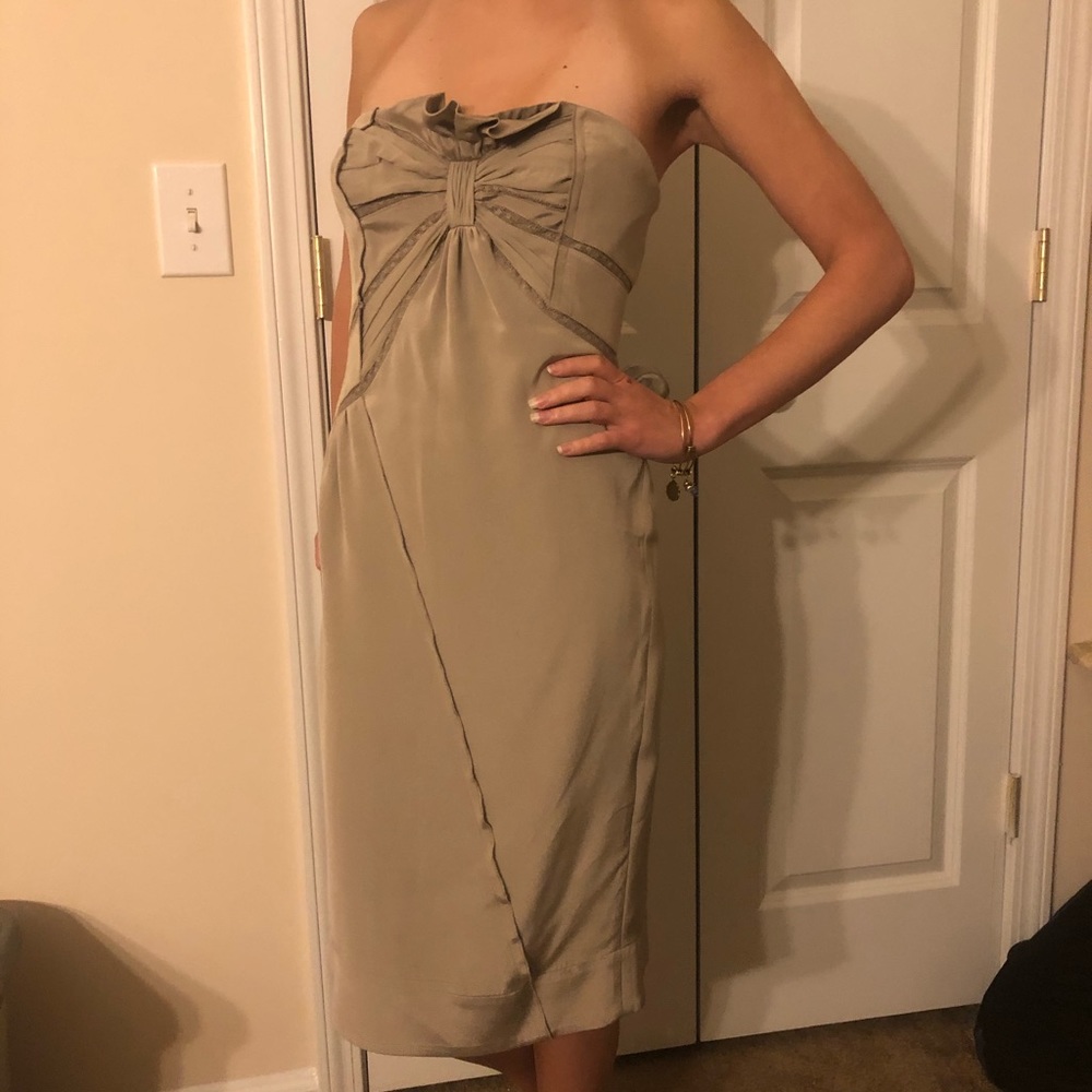 BCBGMAXAZRIA Runway Beige Strapless Dress Size: 2